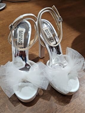 Badgley Mischka White Tulle Bow Ankle-Strap Heels with Silver Insole